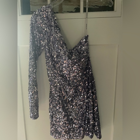 Purple shimmer formal dress from Sherri Hill - Picture 3 of 6